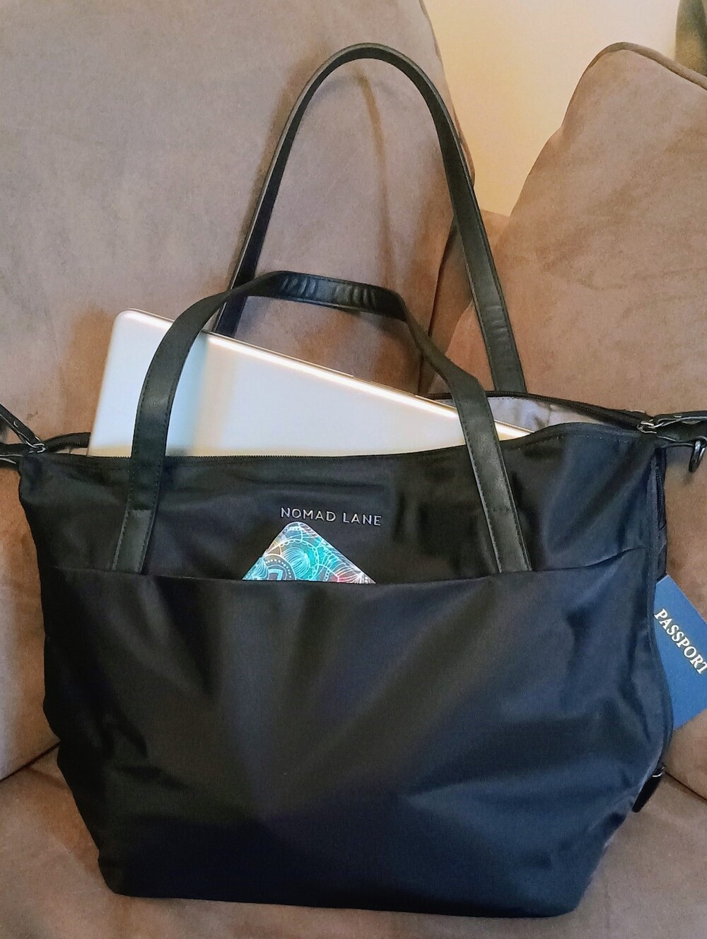 Nomad Lane Origami Tote V2 Travel Bag Black | Like New | Laptop Carry-On - Picture 4 of 8
